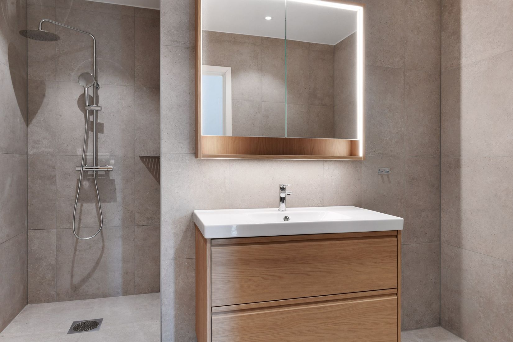 Villa, Sadelgatan 11, Centrala Vara, Vara