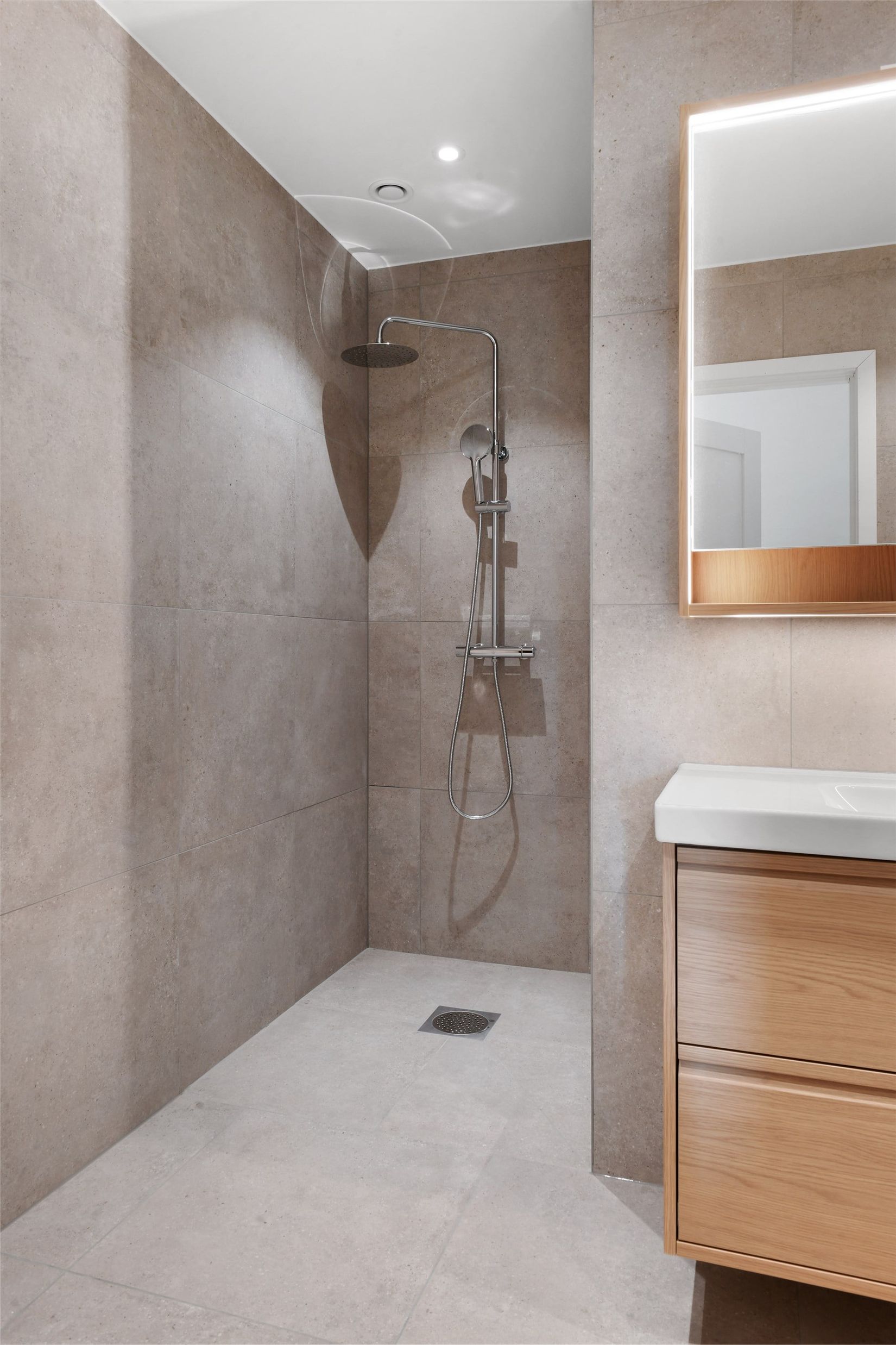 Villa, Sadelgatan 11, Centrala Vara, Vara