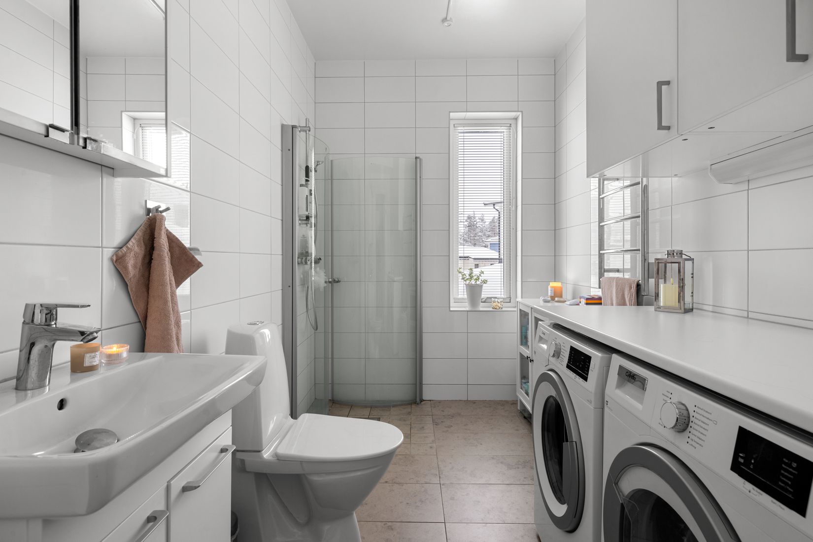 Radhus, Tant Gredelins väg 28B, Botkyrka