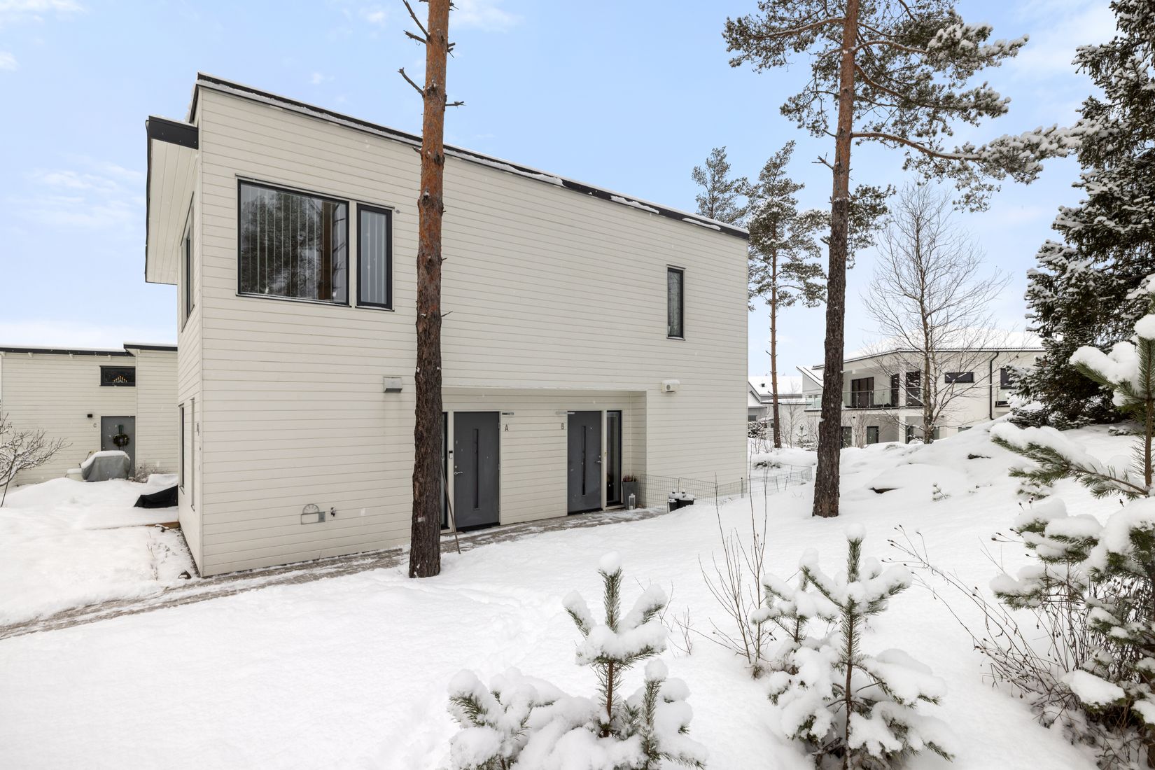 Radhus, Tant Gredelins väg 28B, Botkyrka