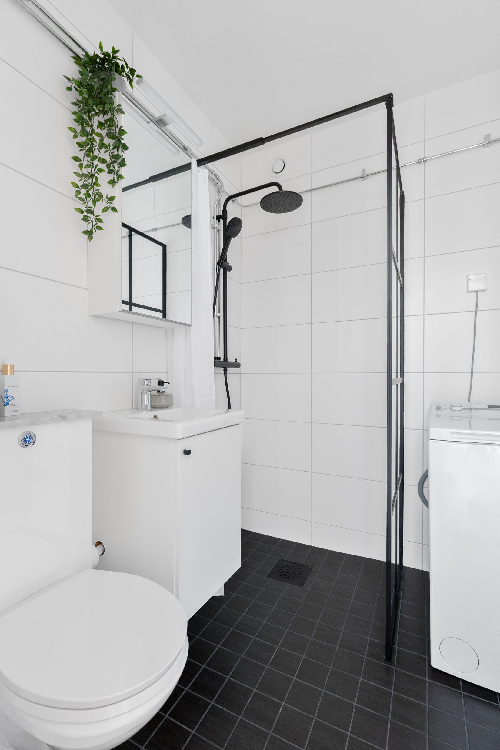 Bostadsrätt, Ringvägen 26, halv trappa!, Västerhaninge, Haninge