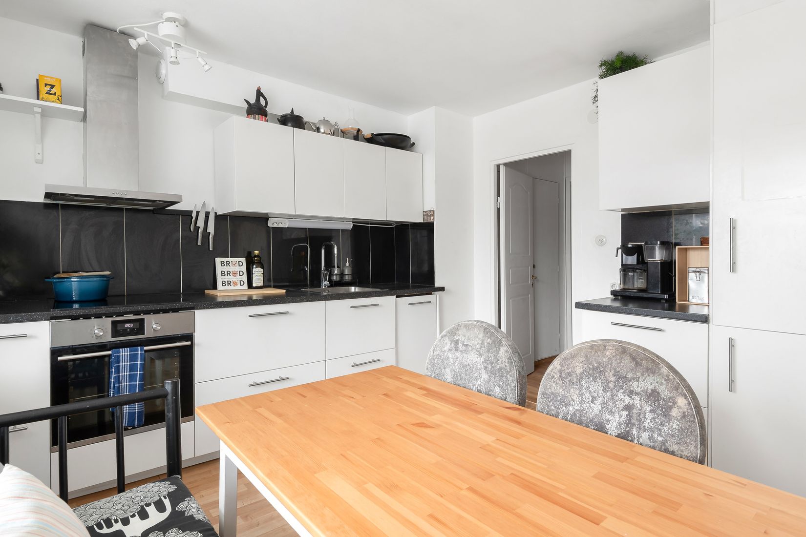 Bostadsrätt, Infanterigatan 6, Huvudsta, Solna