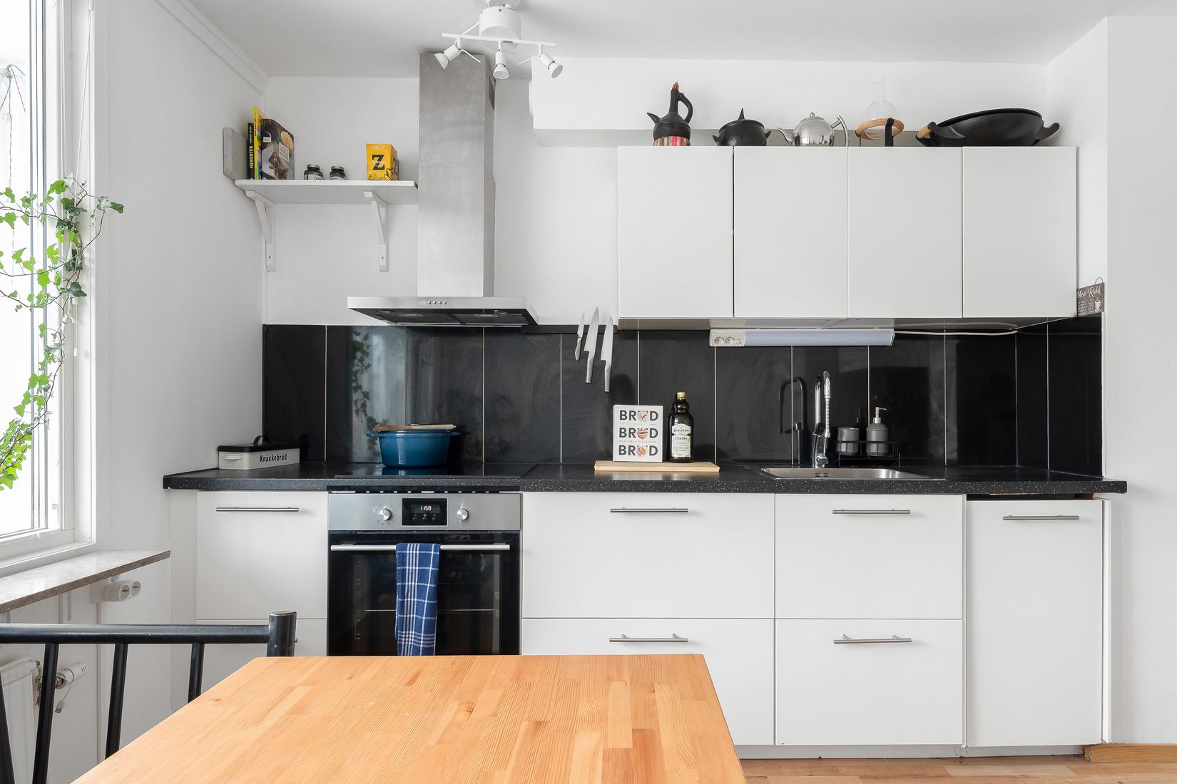 Bostadsrätt, Infanterigatan 6, Huvudsta, Solna