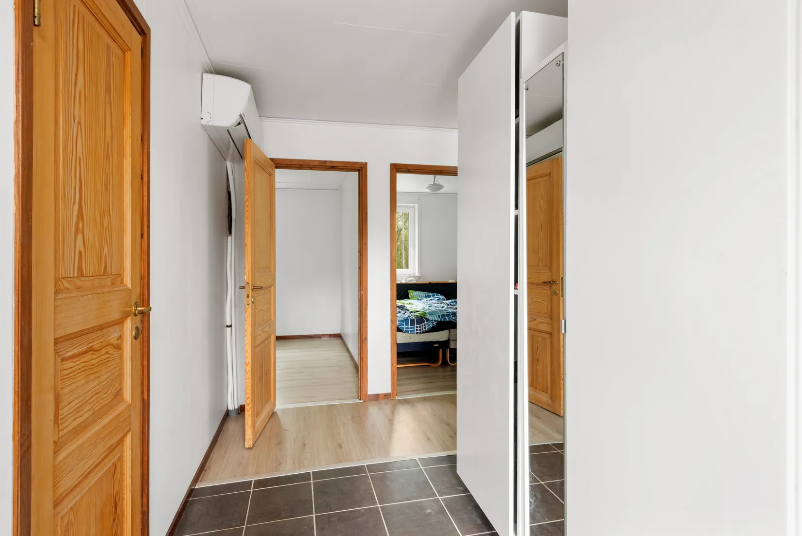 Fritidshus, Sunnanvindsvägen 13, Bergshamra  - Enviken, Norrtälje
