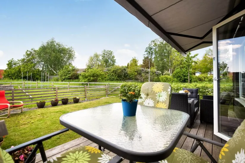 Villa, Radhus, Blåviolstigen 41, Bro Rosenängarna, Upplands-Bro