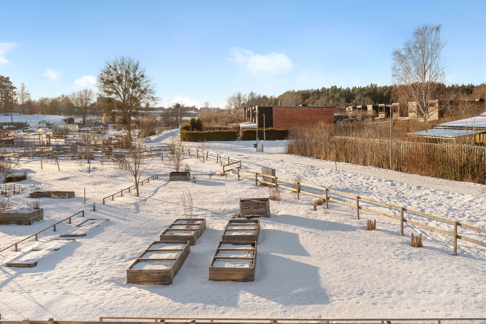 Villa, Radhus, Blåviolstigen 41, Bro Rosenängarna, Upplands-Bro