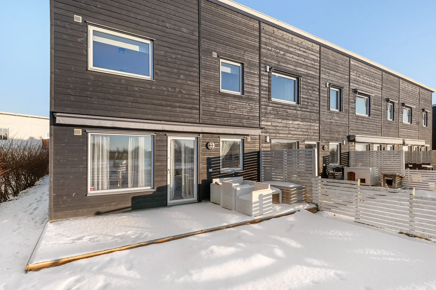 Villa, Radhus, Blåviolstigen 41, Bro Rosenängarna, Upplands-Bro