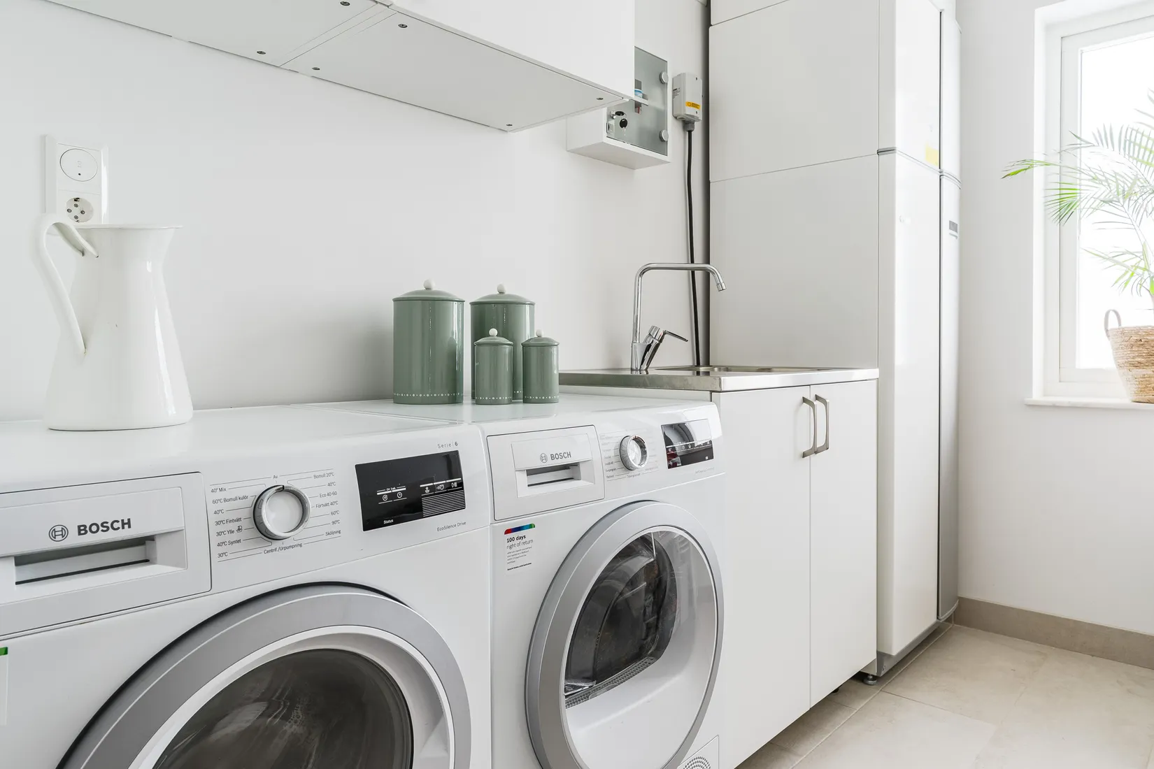 Villa, Skästa byväg 107, Skästa Hage, Västerås