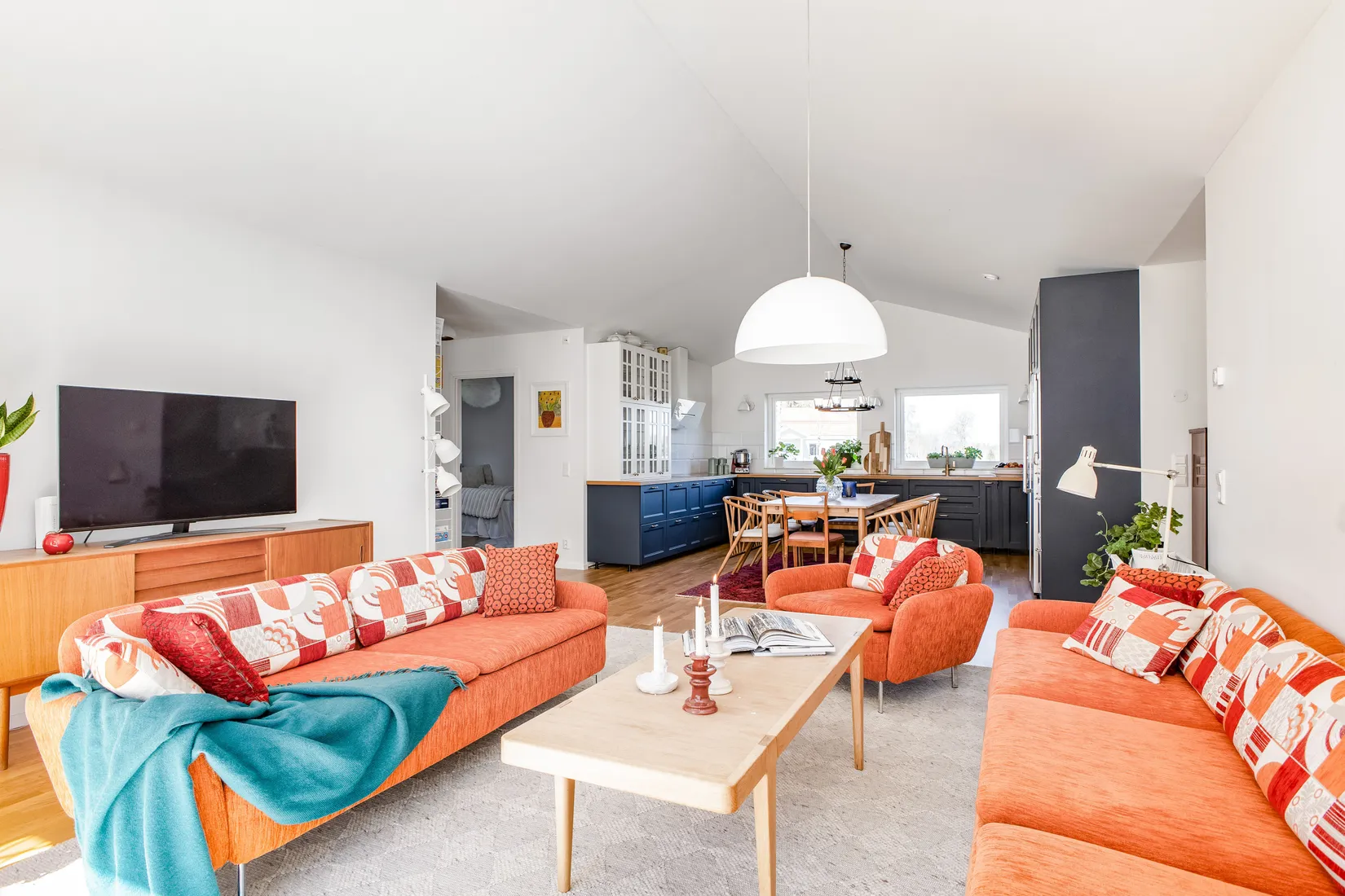 Villa, Skästa byväg 107, Skästa Hage, Västerås