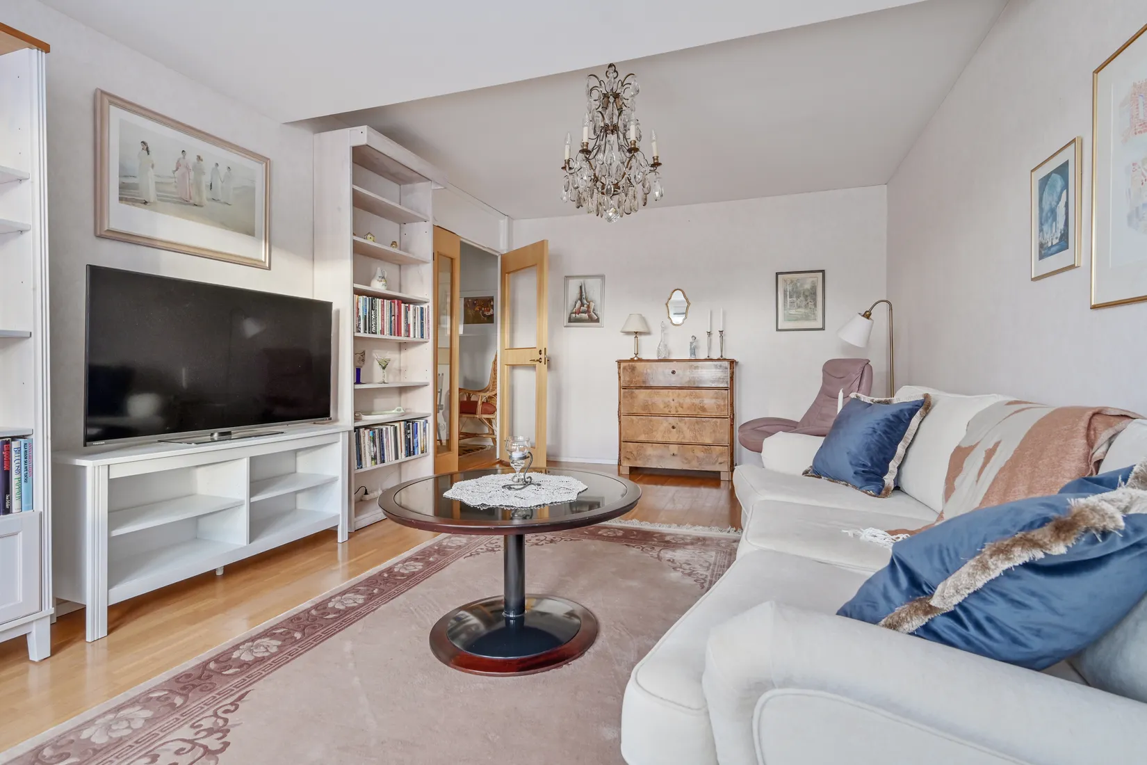 Bostadsrätt, Hasselbacken 41, Centralt, Upplands Väsby