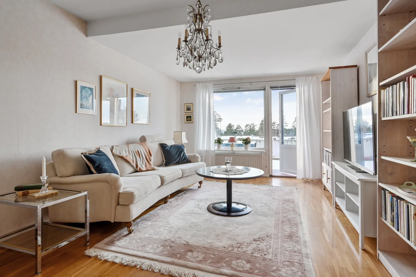 Bostadsrätt, Hasselbacken 41, Centralt, Upplands Väsby