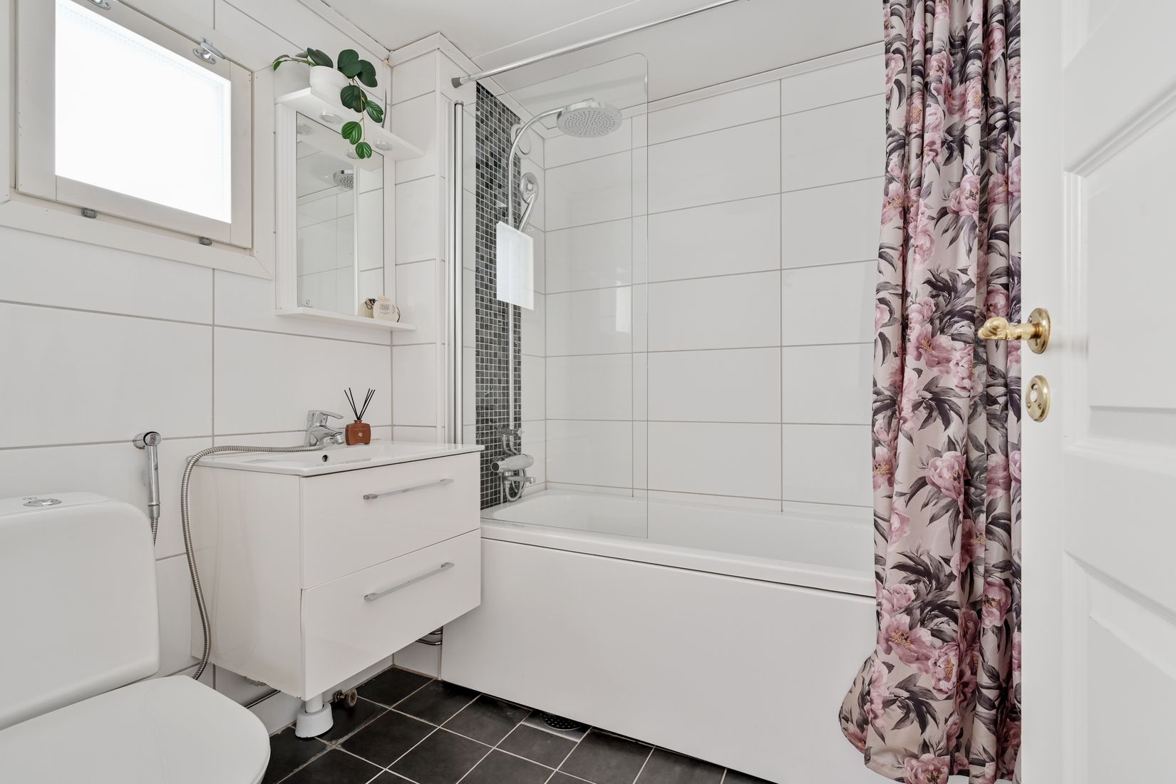 Villa, Radhus, Oriongatan 161, Steninge, Sigtuna