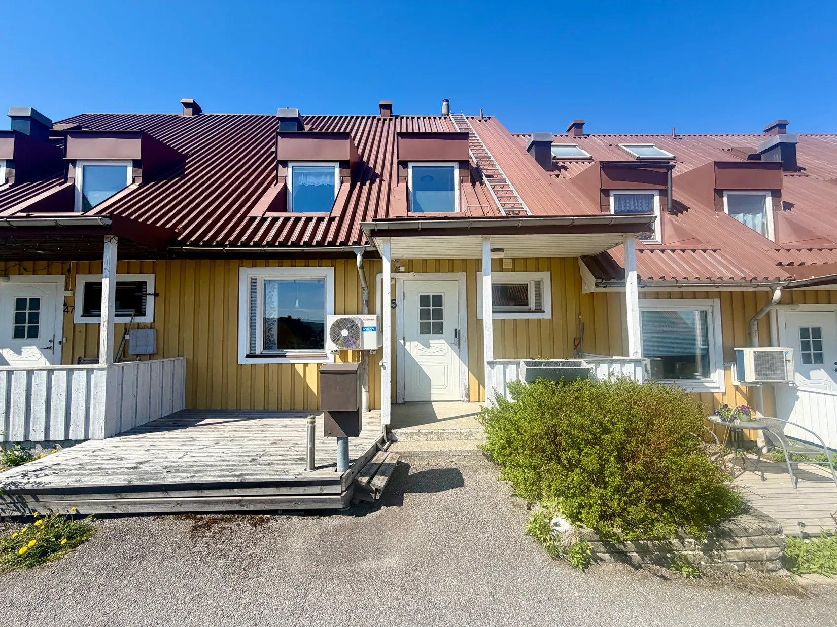 Villa, Radhus, Furuvägen 45, Hälletorp/Bondsjöstaden, Härnösand