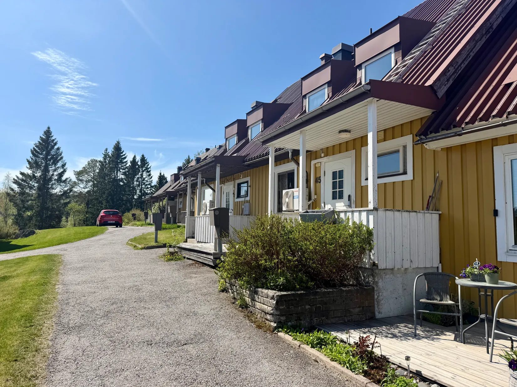 Villa, Radhus, Furuvägen 45, Hälletorp/Bondsjöstaden, Härnösand