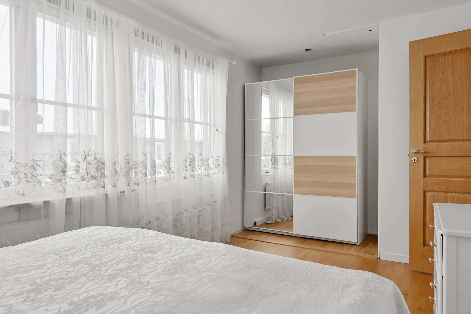 Bostadsrätt, Radhus, Sadelgatan 107, Smedby, Upplands Väsby