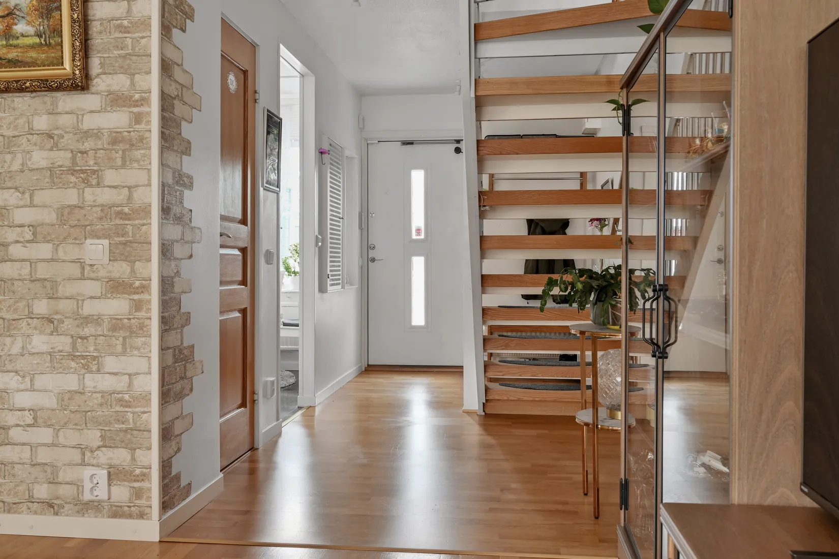 Bostadsrätt, Radhus, Sadelgatan 107, Smedby, Upplands Väsby