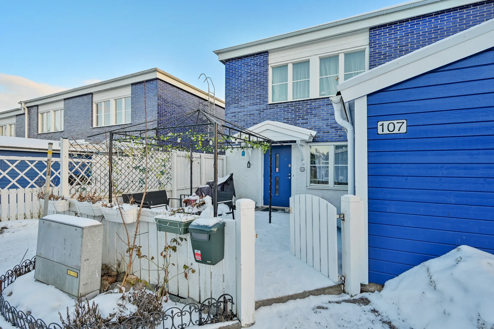 Bostadsrätt, Radhus, Sadelgatan 107, Smedby, Upplands Väsby