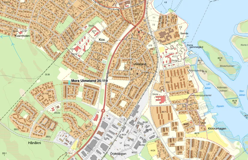 Villa, Radhus, Plogvägen 28, Hånåkni, Mora