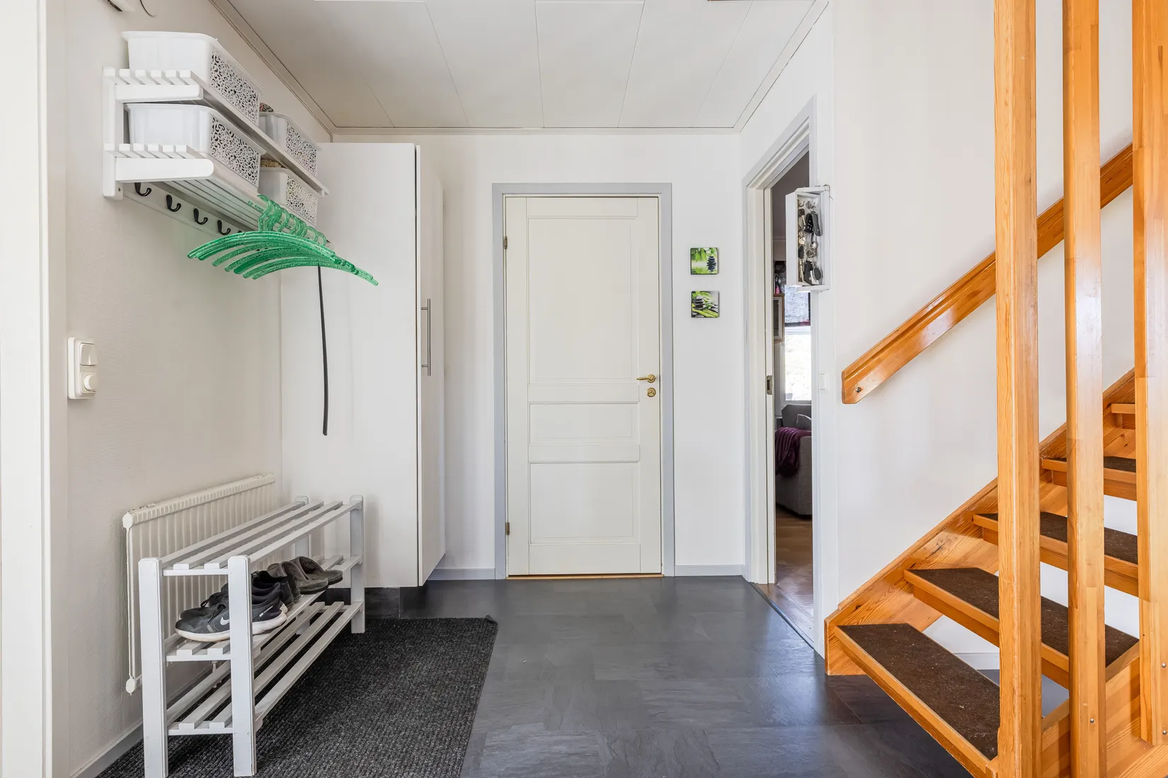 Villa, Radhus, Plogvägen 28, Hånåkni, Mora