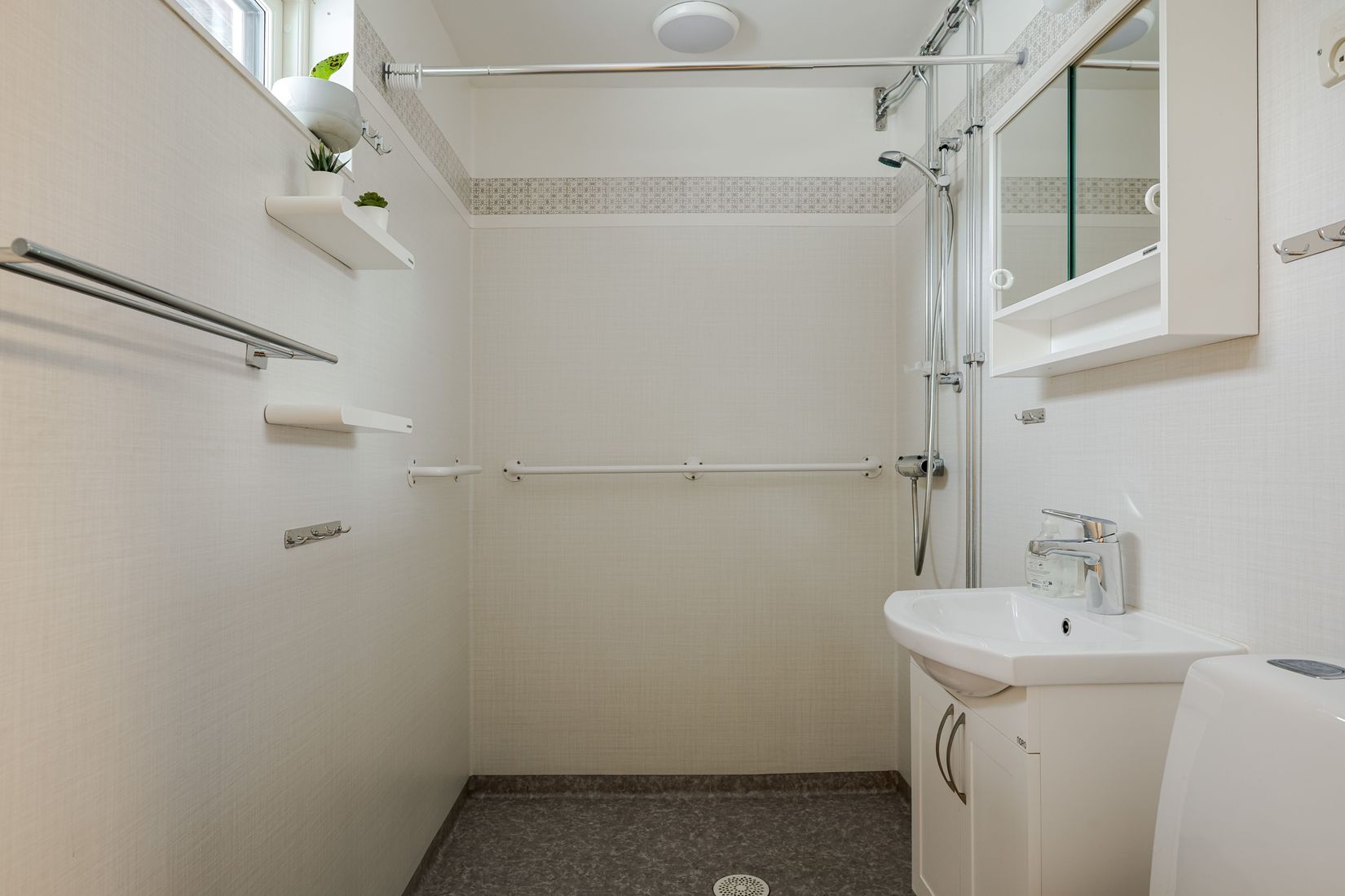 Villa, Tallbacksvägen 15, Länna, Strängnäs