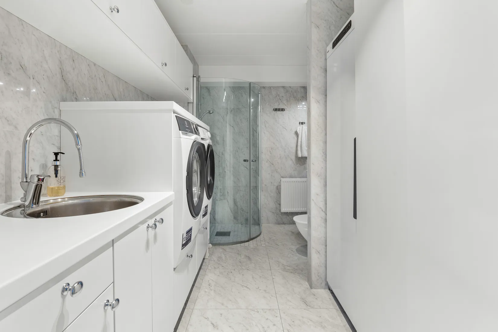 Villa, Radhus, Oxelbärsgränd 40, Hässelby Södra Villastad, Stockholm