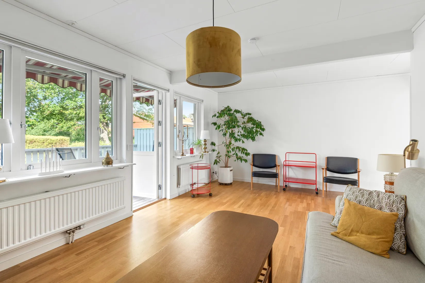 Villa, Radhus, Oxelbärsgränd 40, Hässelby Södra Villastad, Stockholm