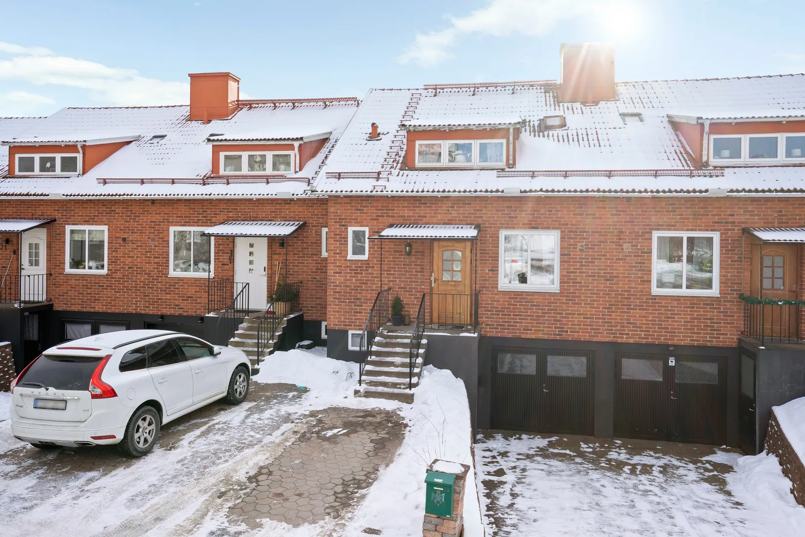 Radhus, Henrik gjutares gata 27G, Norrmalm, Skövde