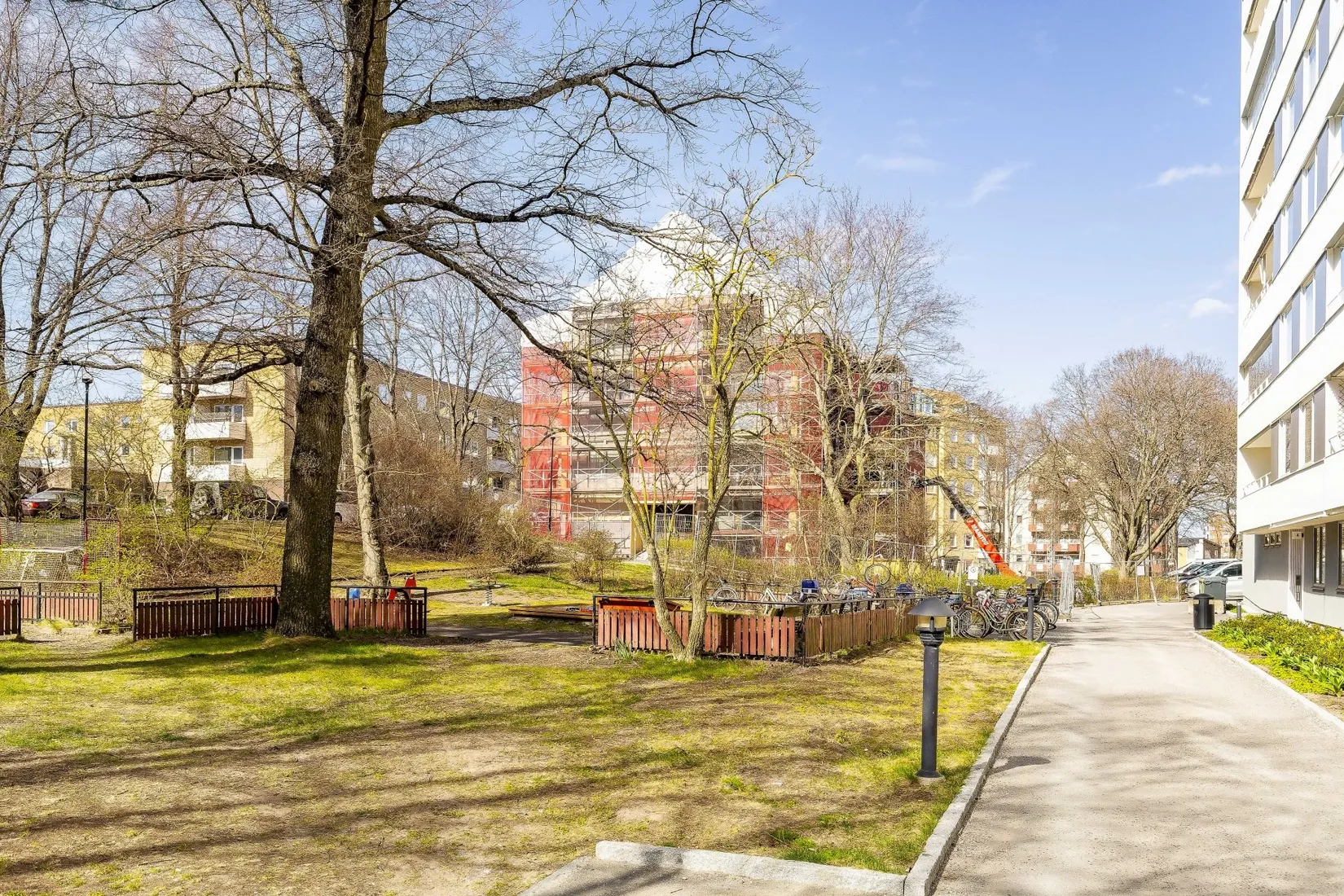 Bostadsrätt, Infanterigatan 4, Västra skogen, Solna