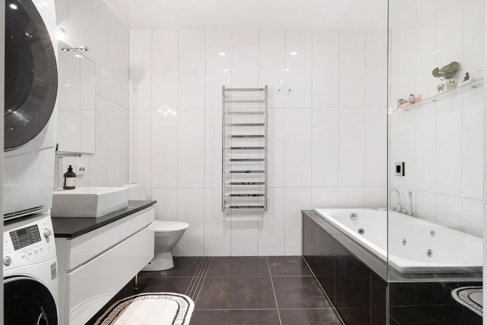 Bostadsrätt, Essingetorget 44, Stora Essingen, Stockholm