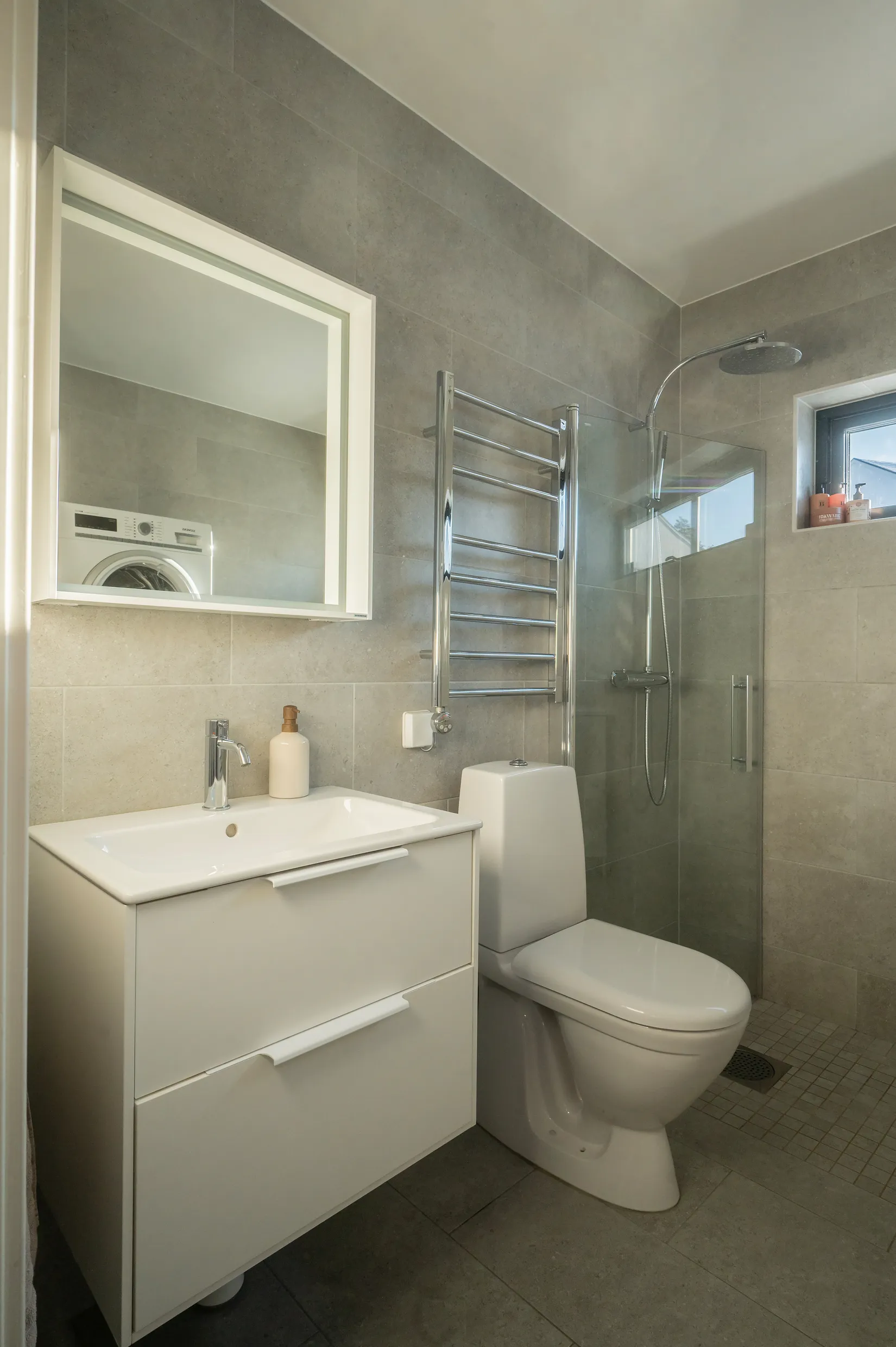 Bostadsrätt, Radhus, Skogskärrsvägen 12D, Högmora, Huddinge