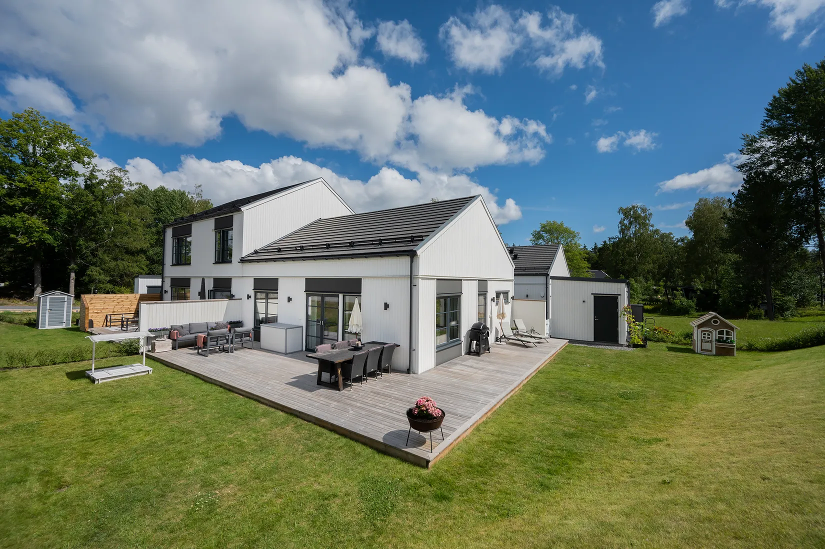 Bostadsrätt, Radhus, Skogskärrsvägen 12D, Högmora, Huddinge