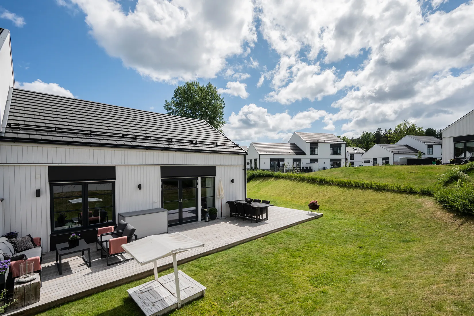 Bostadsrätt, Radhus, Skogskärrsvägen 12D, Högmora, Huddinge