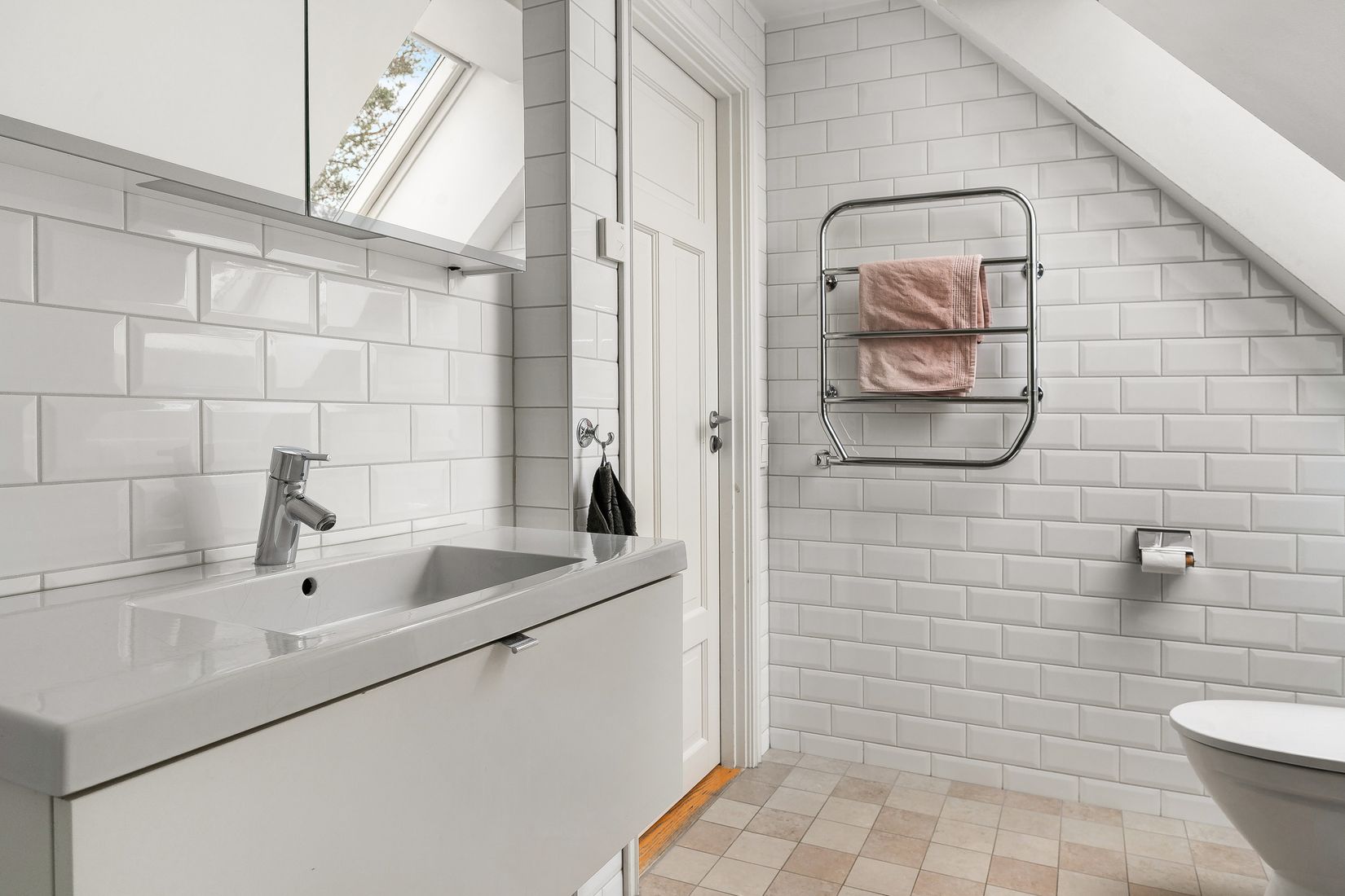 Villa, Björnbergsvägen 18A, Kummelnäs, Nacka