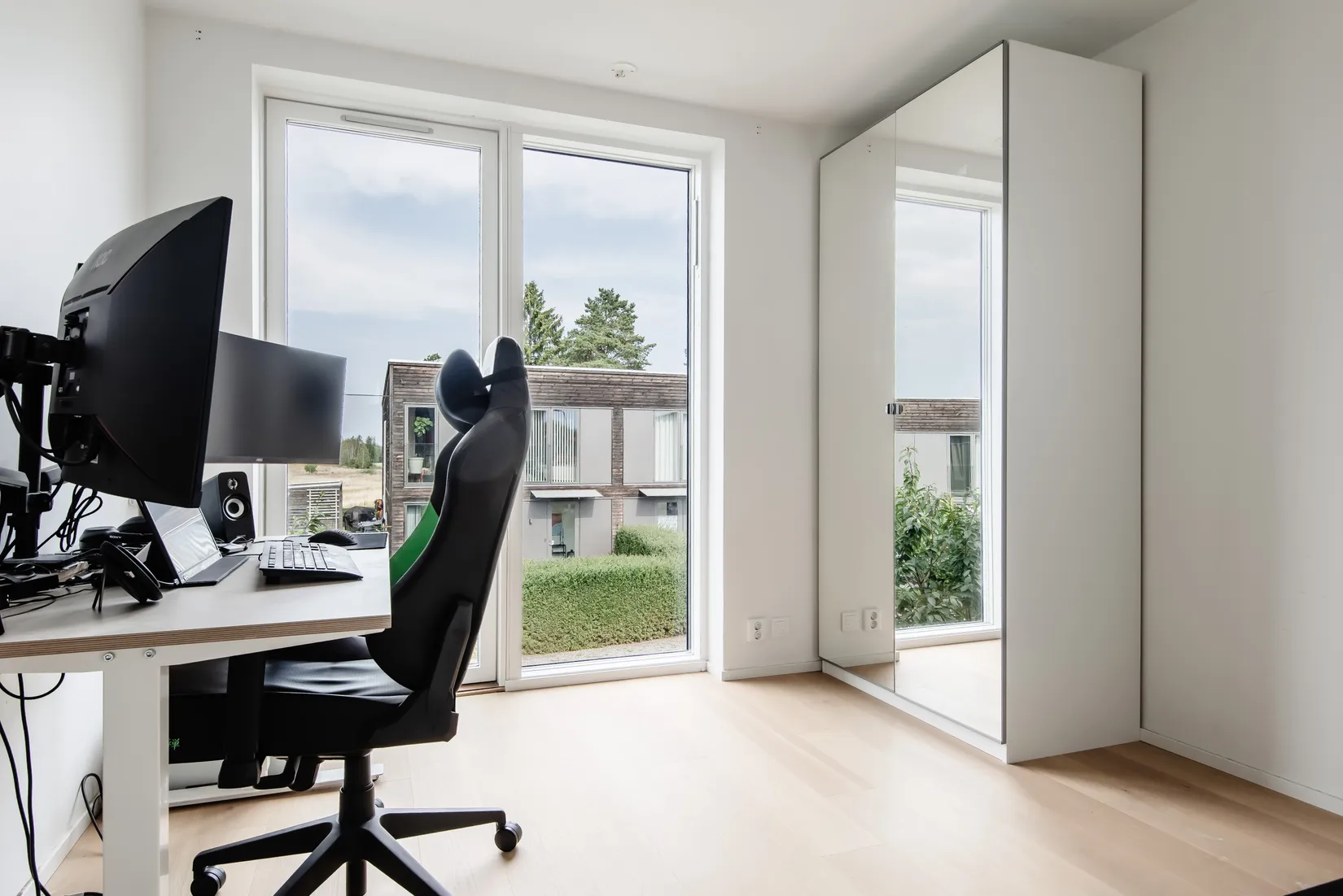 Radhus, Vinlandsvägen 13B, Jursta - Upplands-Bro, Upplands-Bro