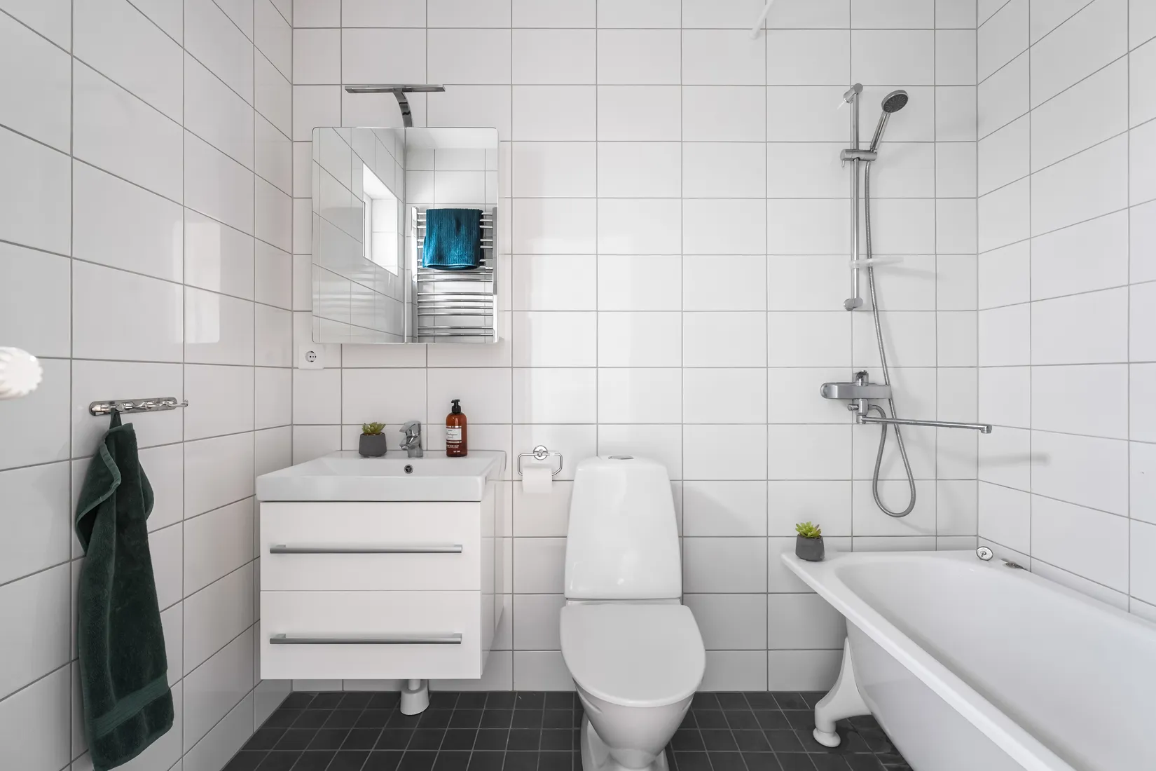 Bostadsrätt, Radhus, Knut Den Stores Väg 23, Öllsjö, Kristianstad