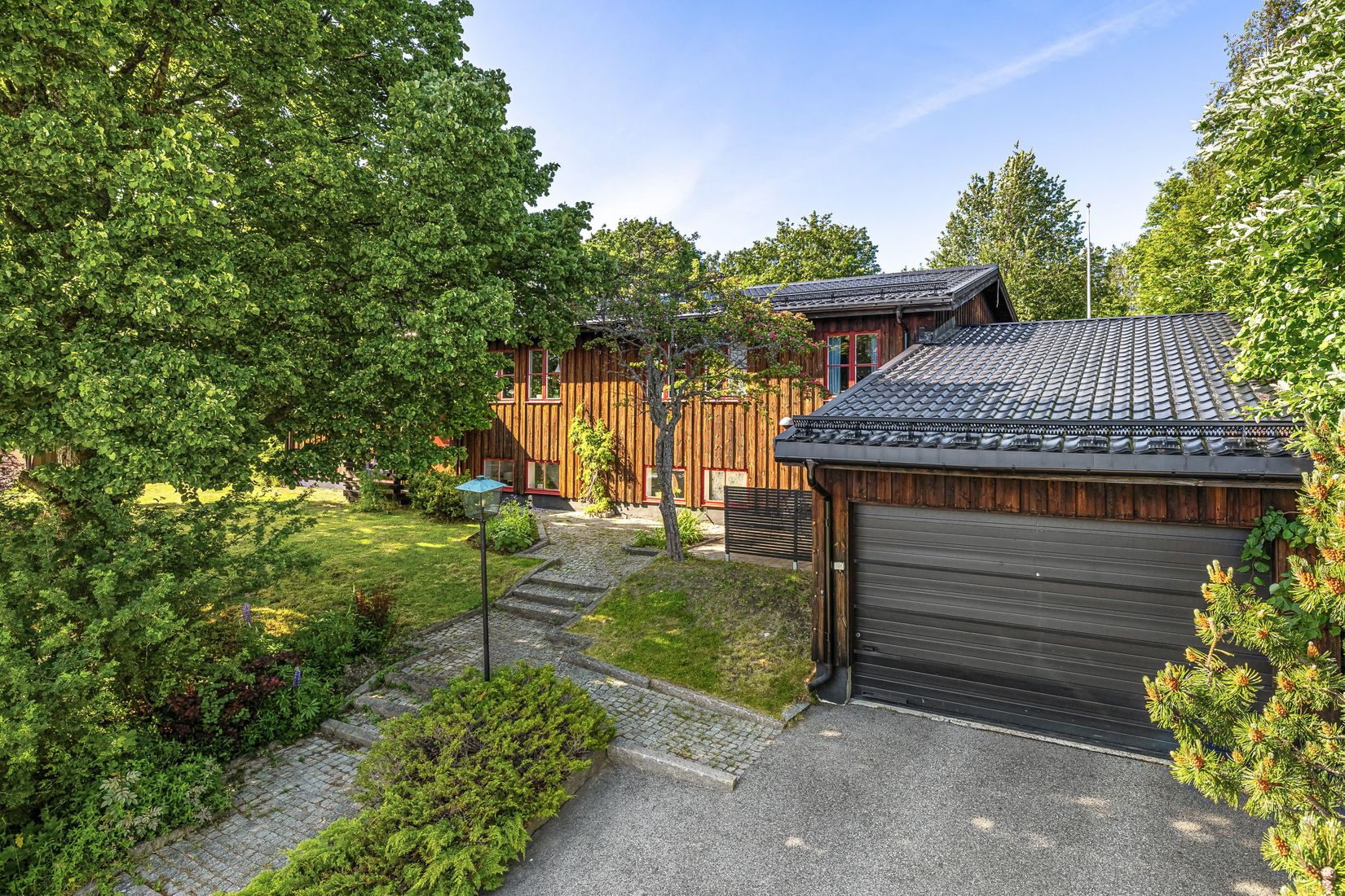 Villa, Hästskogatan 8, Murberget/Änget, Härnösand