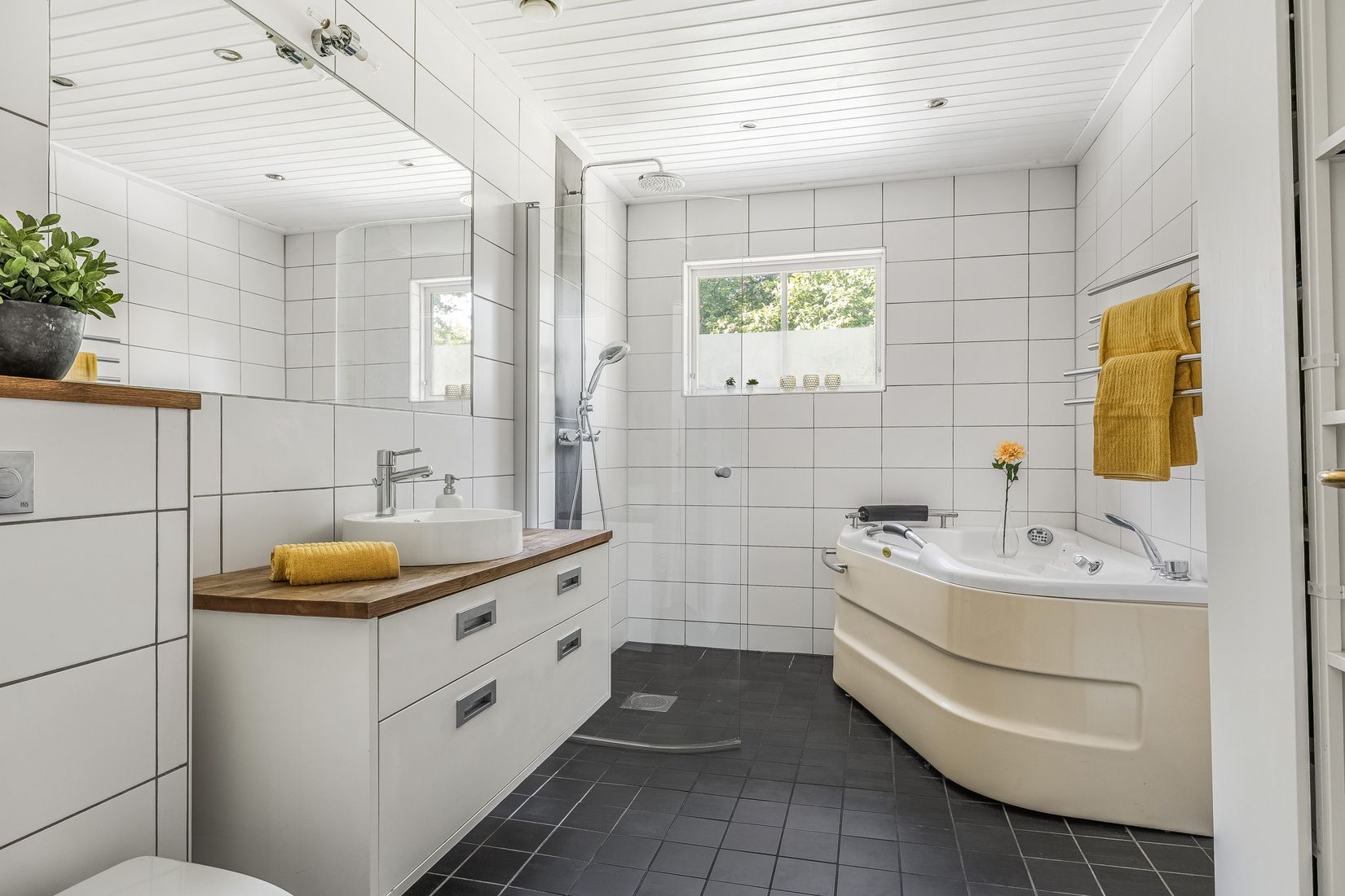 Villa, Hästskogatan 8, Murberget/Änget, Härnösand