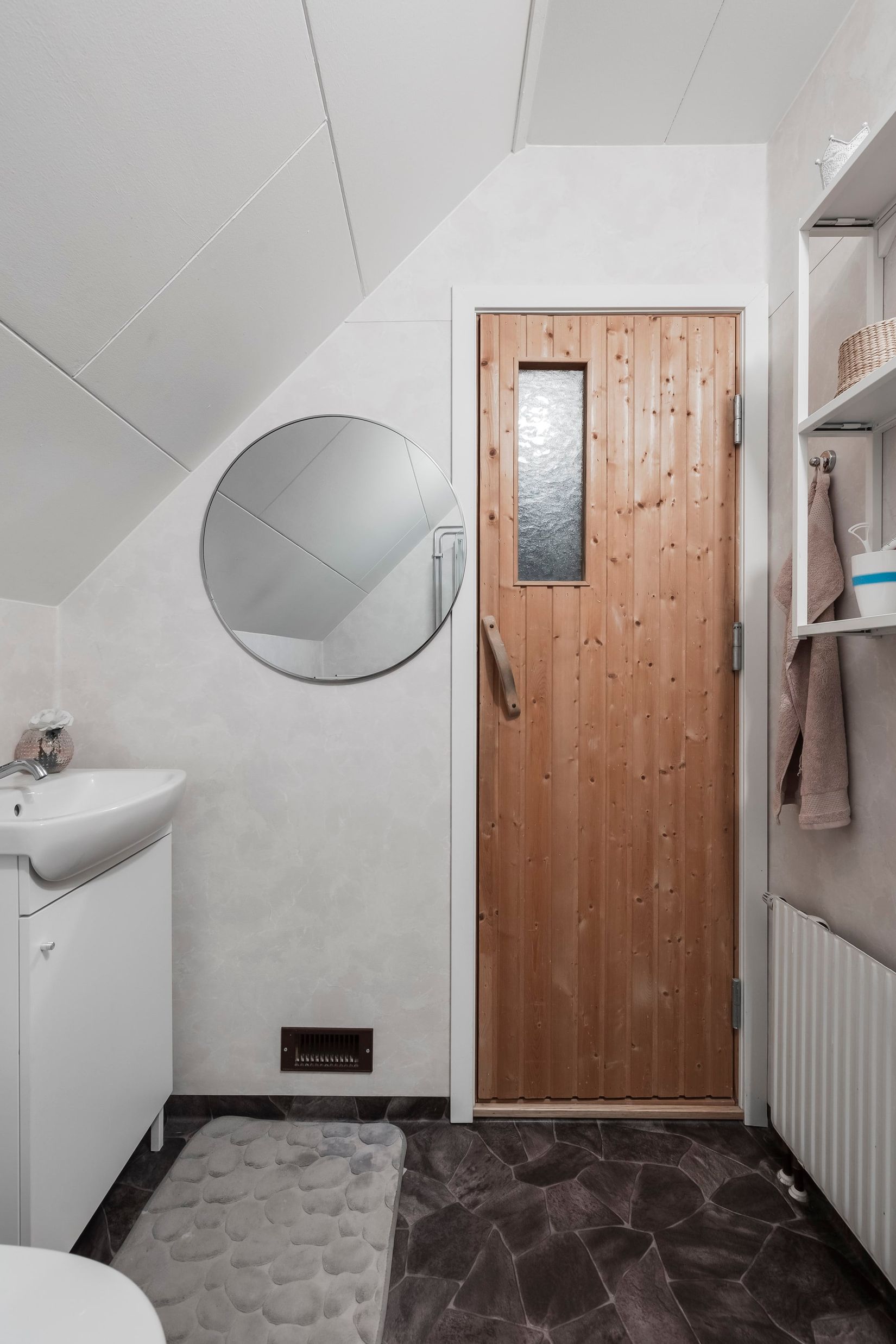 Villa, Tenorvägen 14, Stadsskogen I, Lindesberg