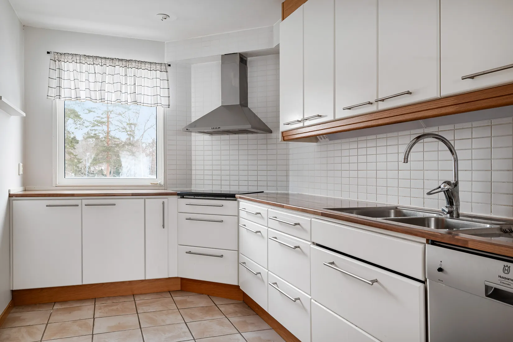 Villa, Alkvägen 5, Vallsund, Oxelösund