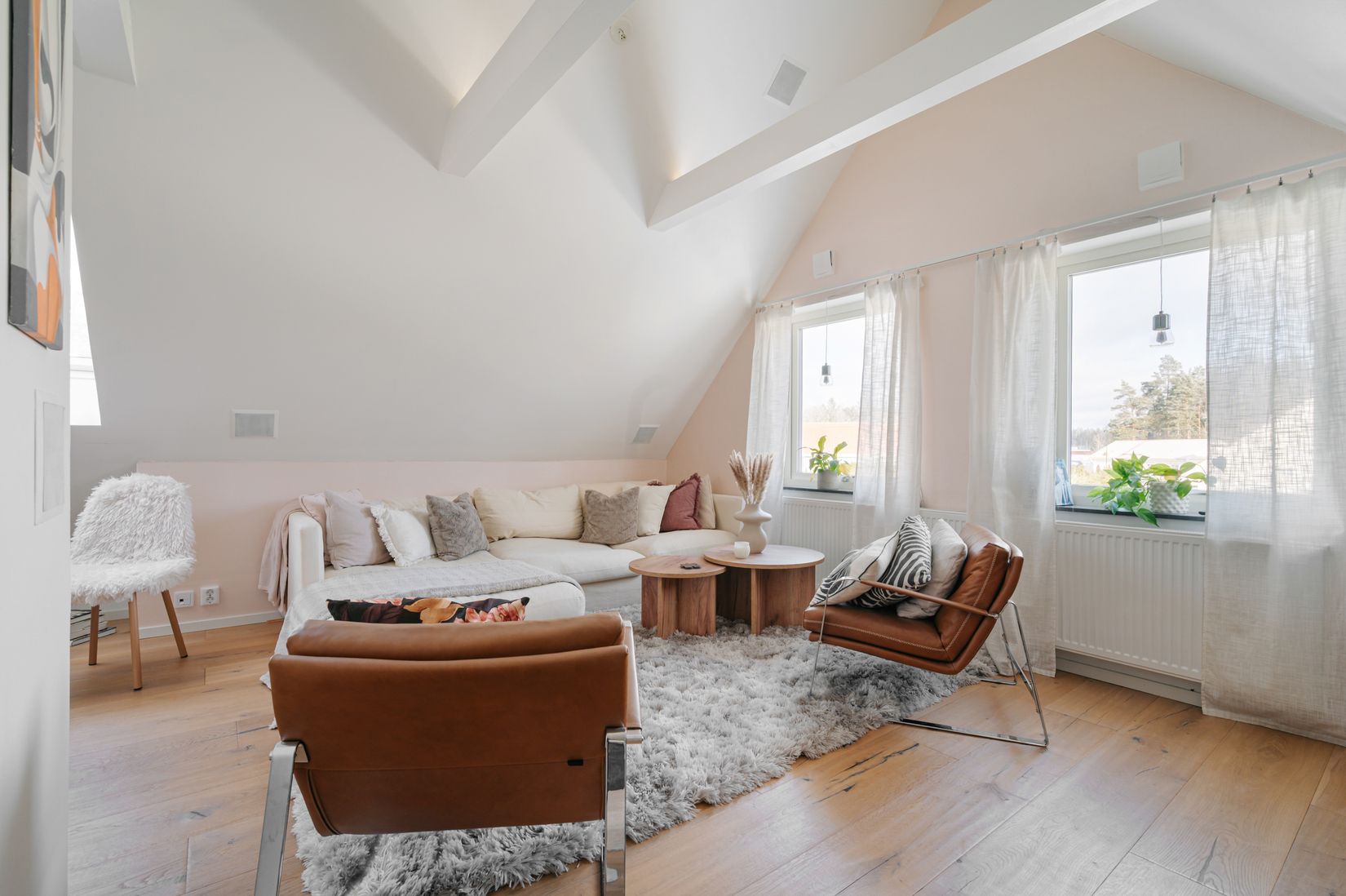 Villa, Torparvägen 15, Bro/Sandhagen, Upplands-Bro