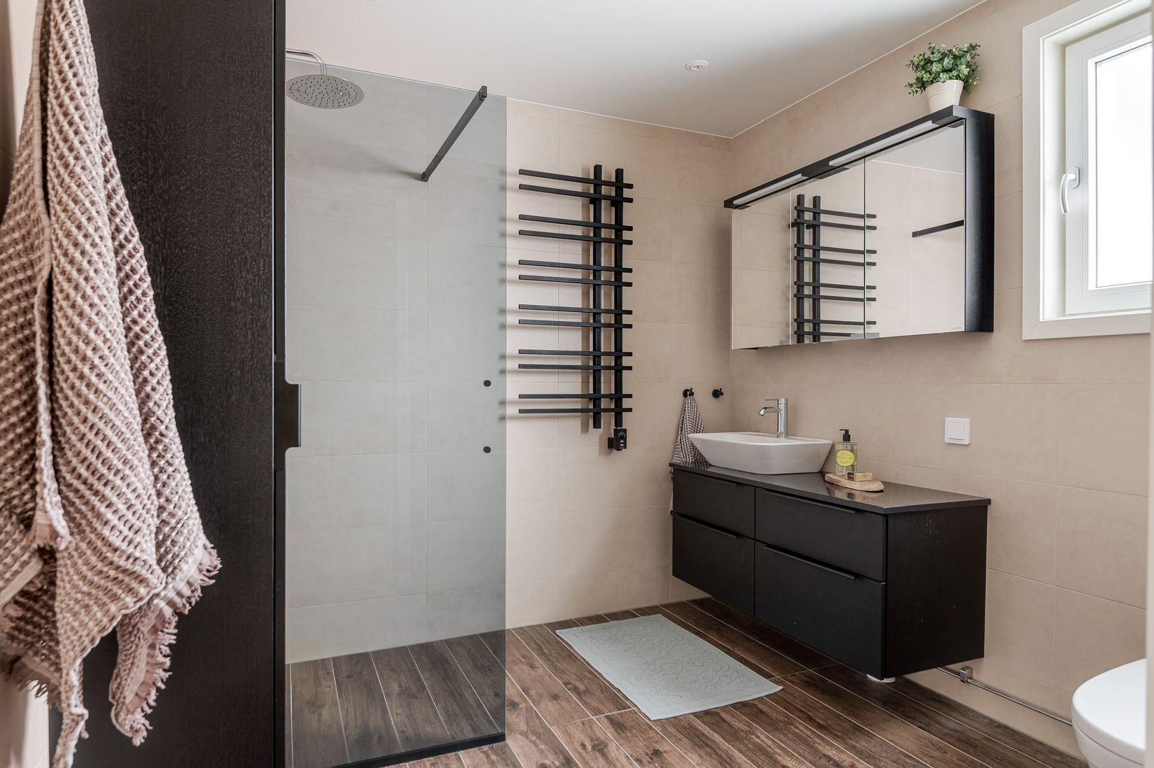 Villa, Trindyxgränd 1, Ryttarhagen, Mjölby