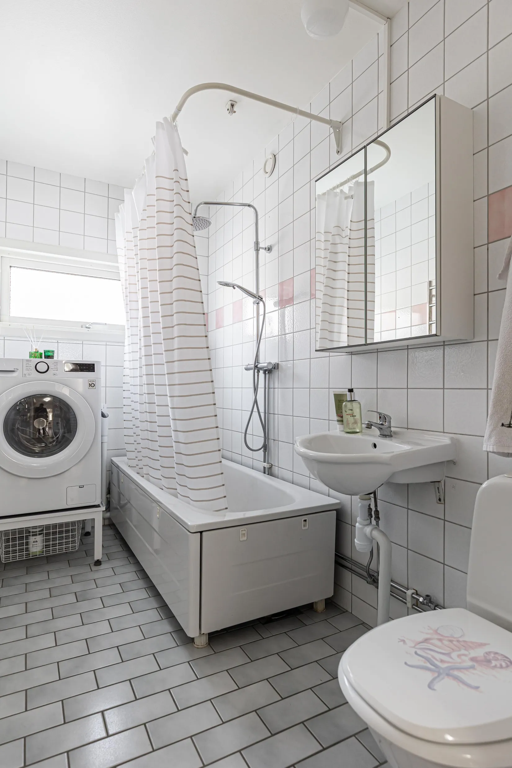 Bostadsrätt, Axel Oxenstiernas gata 32, Bäckby, Västerås