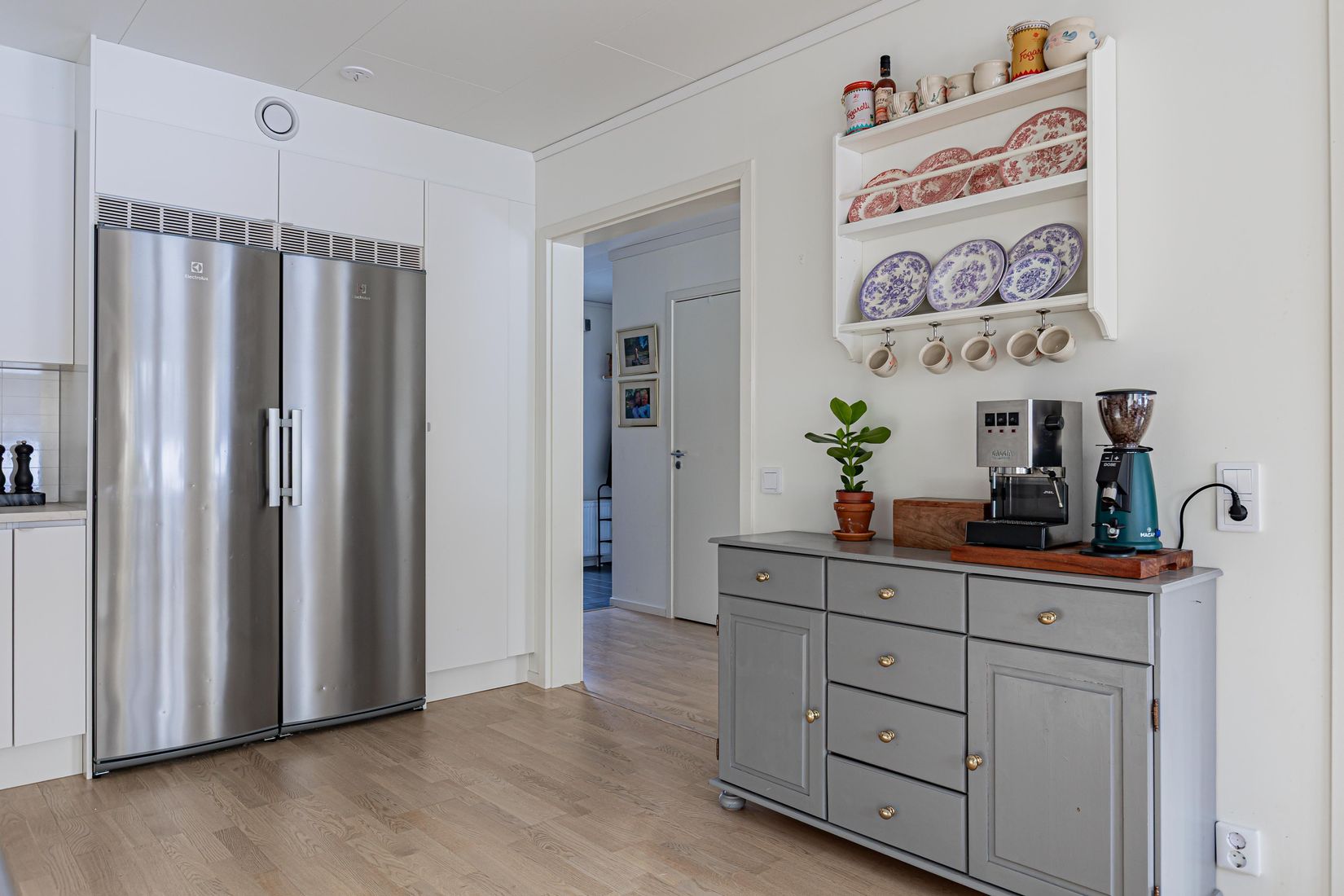 Bostadsrätt, Radhus, Åkerholmsgatan 8, Barkarö, Västerås