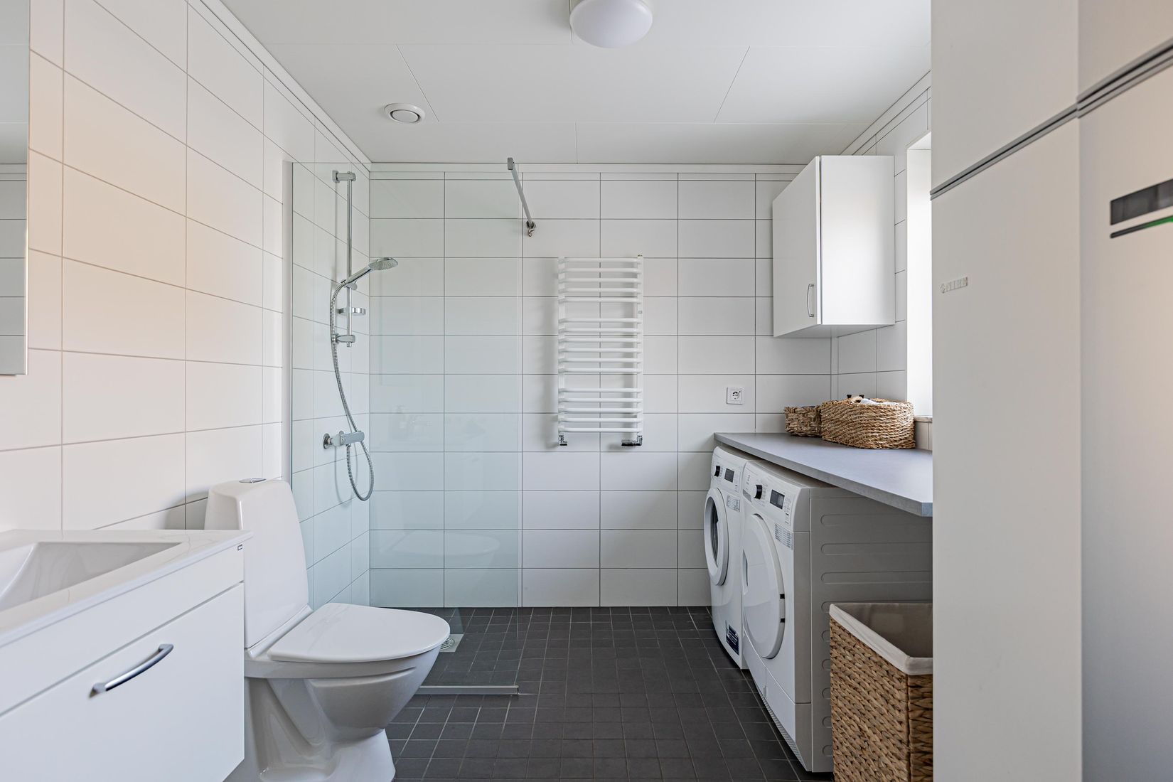 Bostadsrätt, Radhus, Åkerholmsgatan 8, Barkarö, Västerås