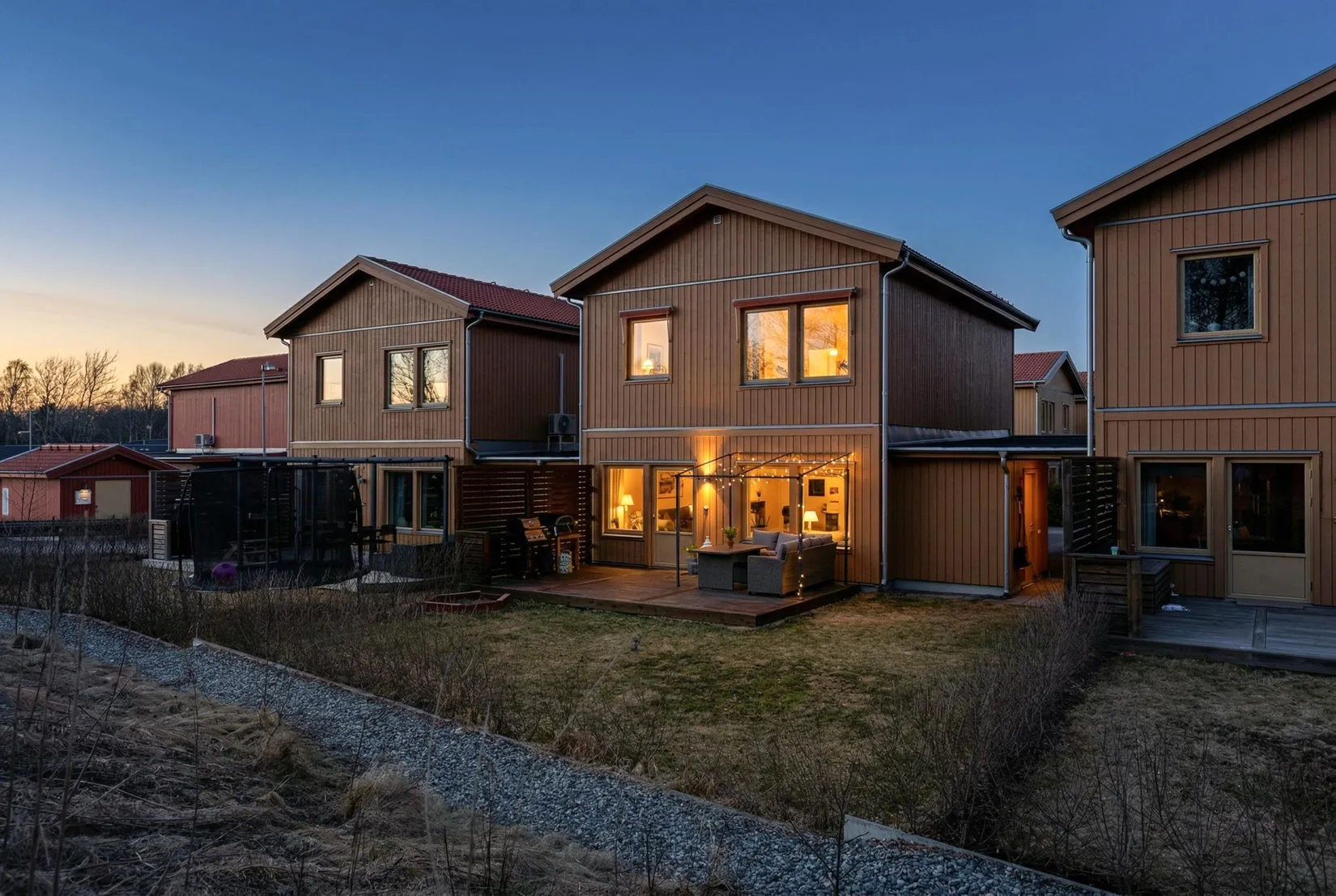 Bostadsrätt, Radhus, Åkerholmsgatan 8, Barkarö, Västerås