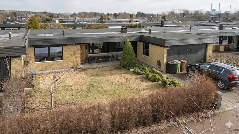 Villa, Radhus, Stålverksgatan 128, Bäckby, Västerås