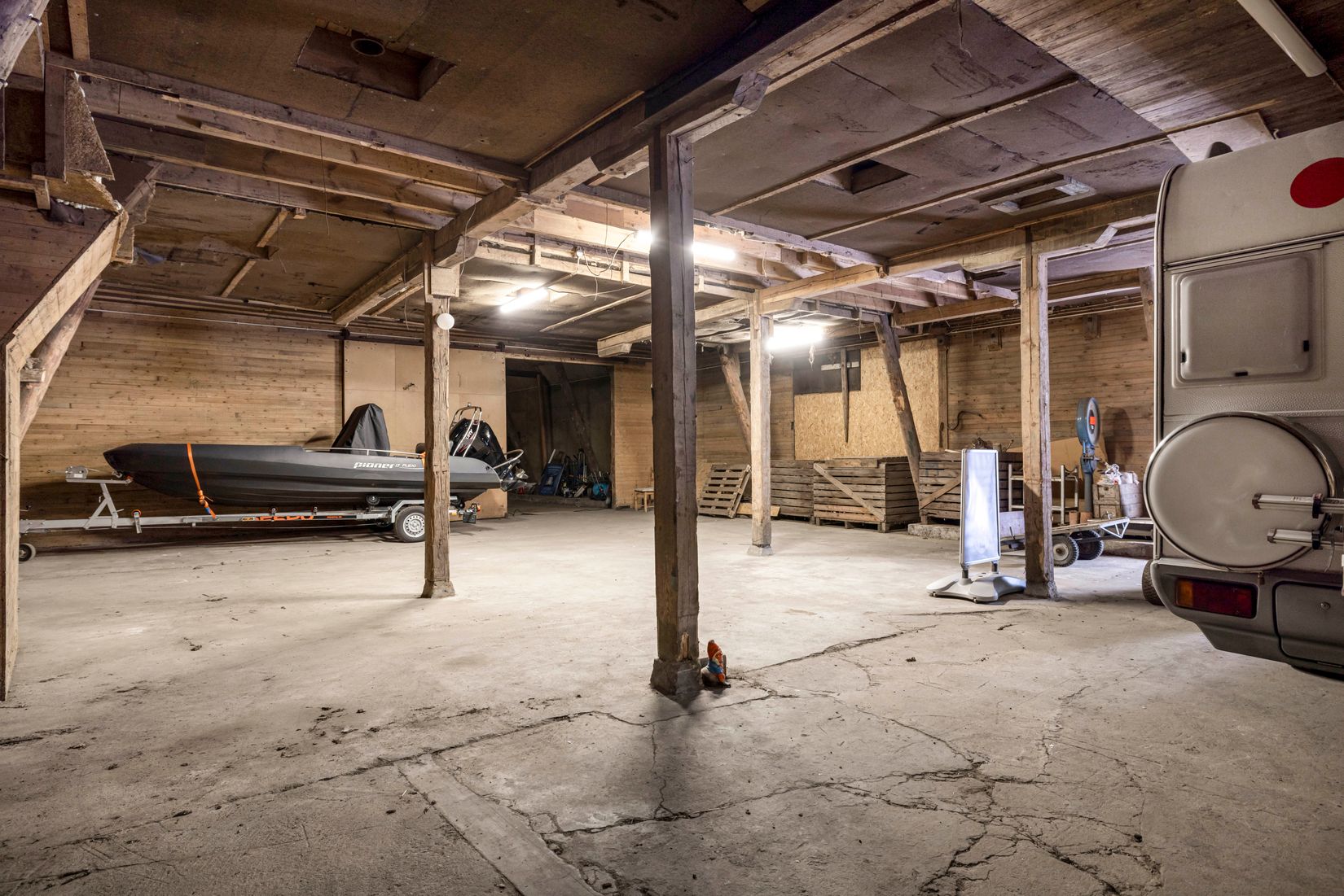 Gård/Skog, Ahlavägen 4, Ahla, Laholm