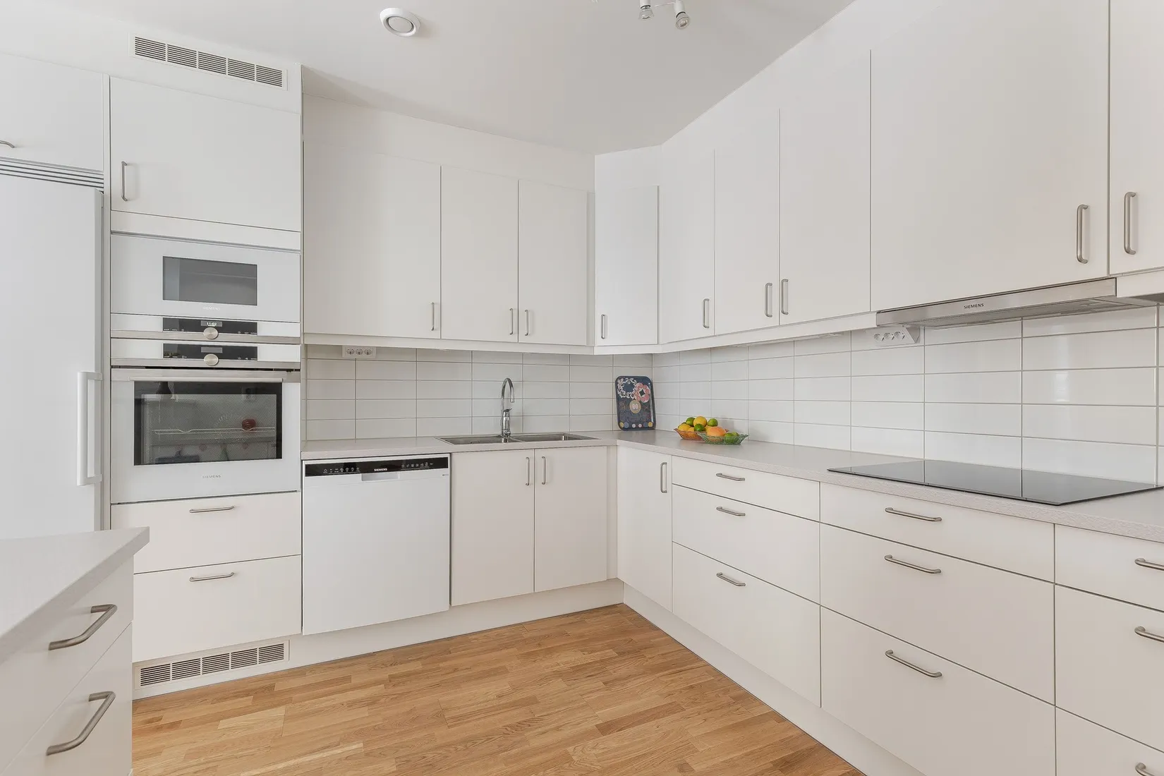 Radhus, Källarängsvägen 33C, Stallarholmen, Strängnäs