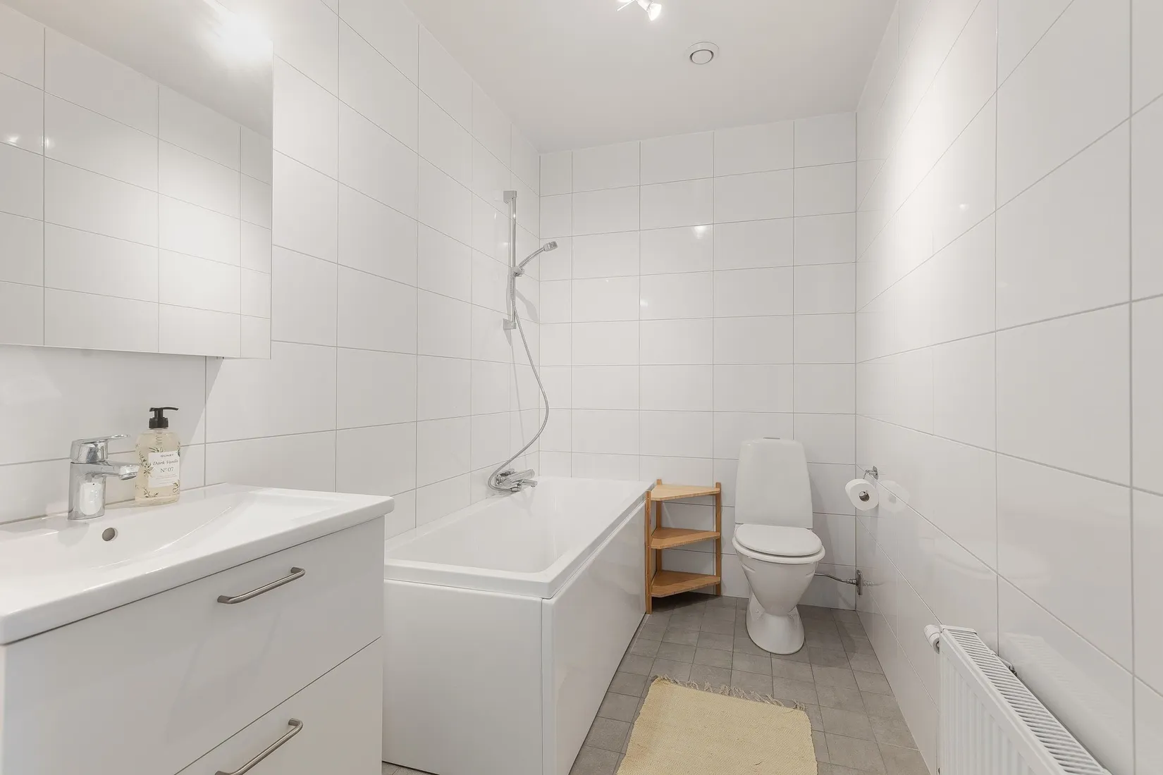 Radhus, Källarängsvägen 33C, Stallarholmen, Strängnäs