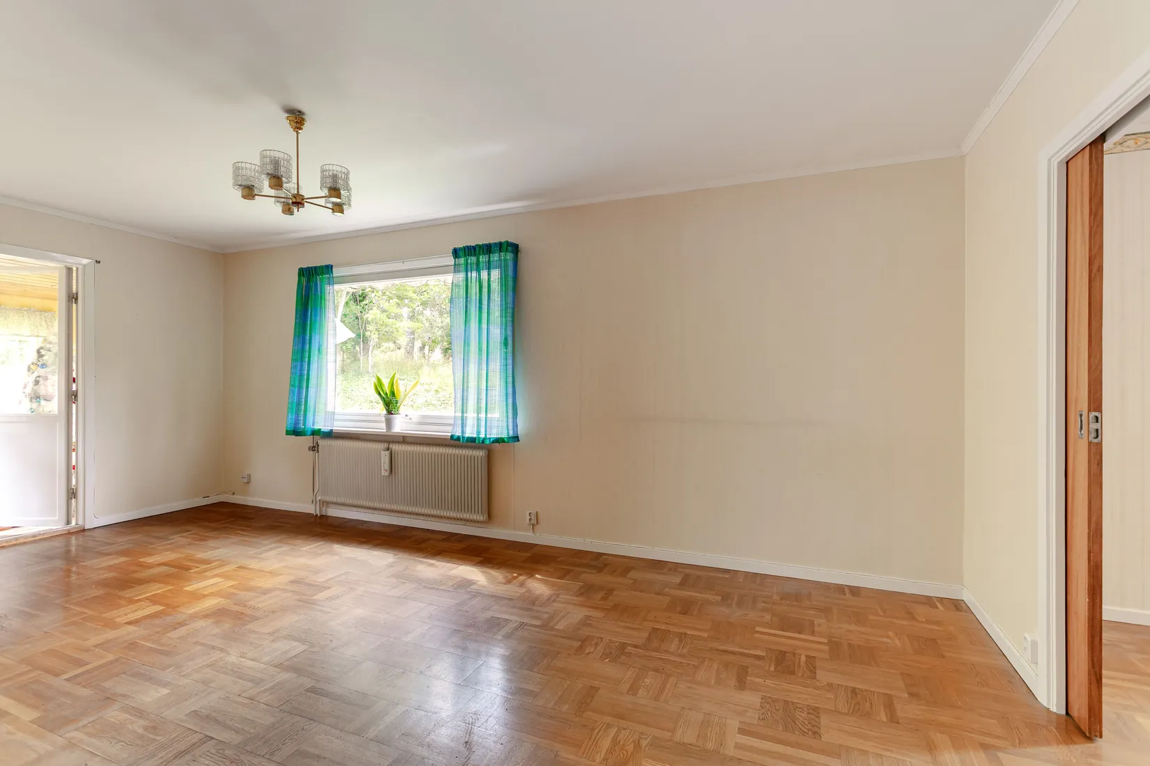Villa, Ådala Björkbacka 1, Ydre